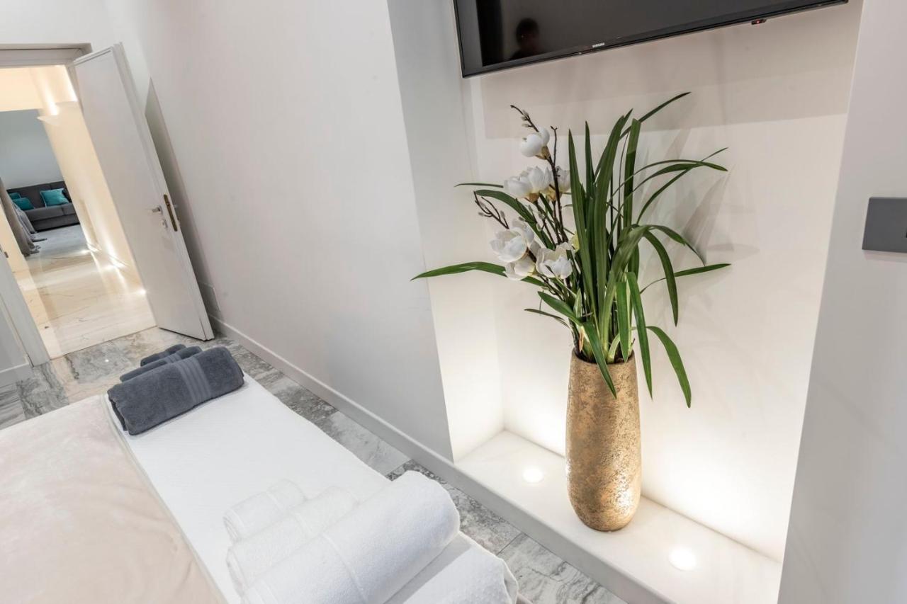 Trevi Luxury Apartment Jacuzzi Rome Extérieur photo