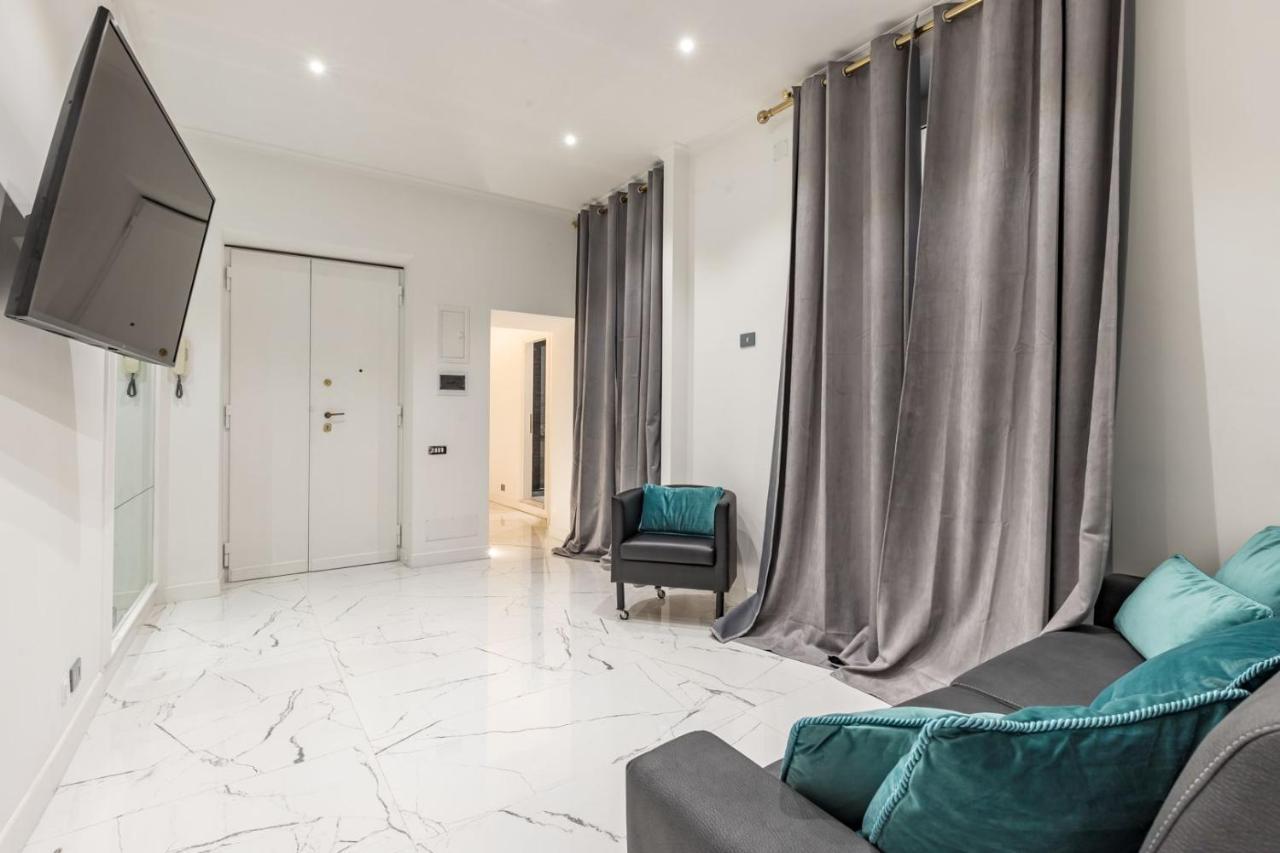 Trevi Luxury Apartment Jacuzzi Rome Extérieur photo