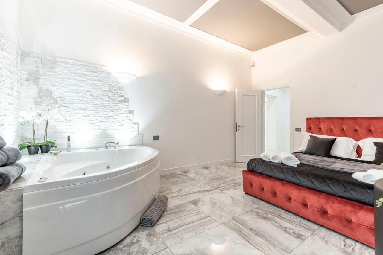 Trevi Luxury Apartment Jacuzzi Rome Extérieur photo