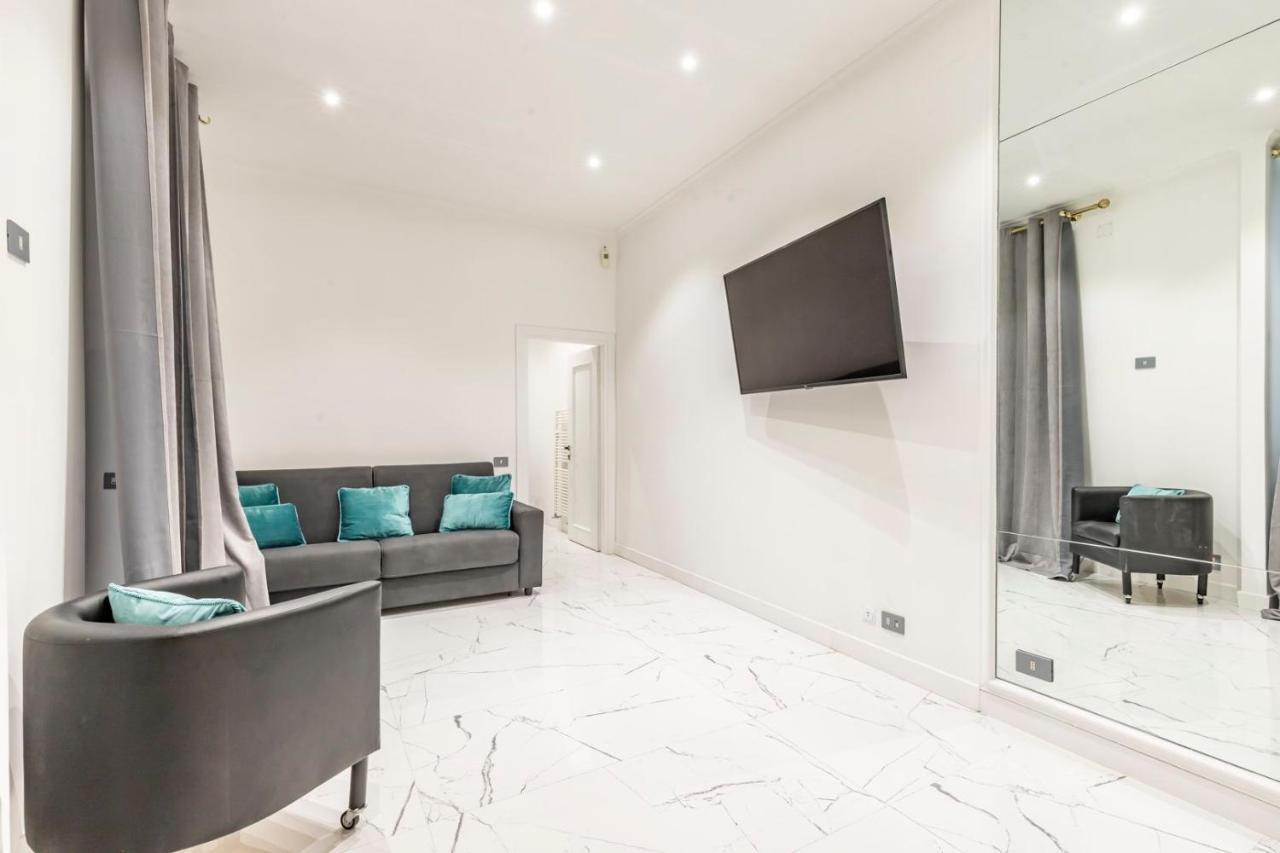 Trevi Luxury Apartment Jacuzzi Rome Extérieur photo